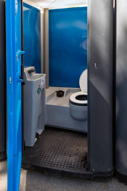 Best Portable bathroom rental  in Frederic, WI